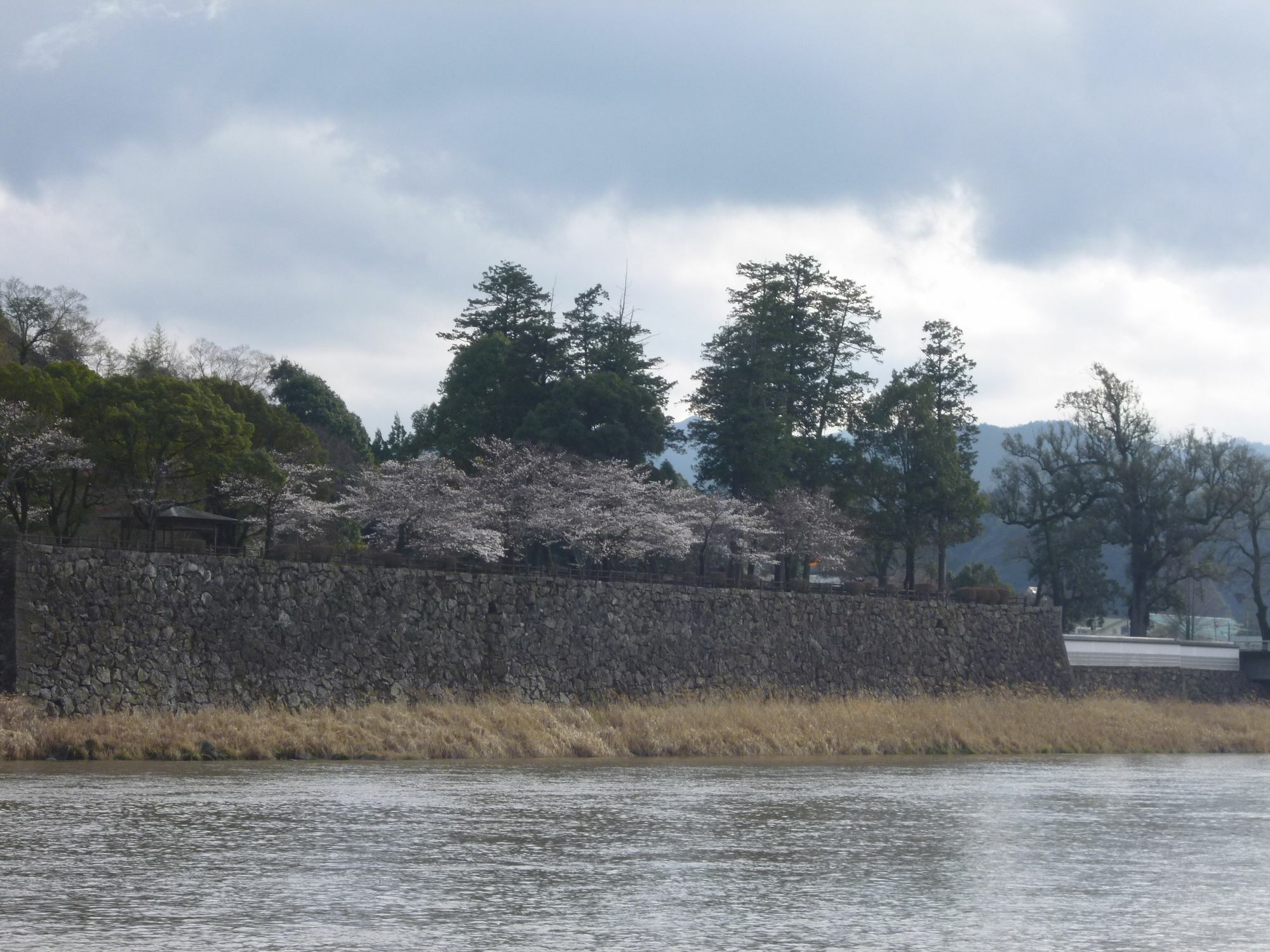 Hitoyoshi Onsen Nabeya Hotel Kültér fotó