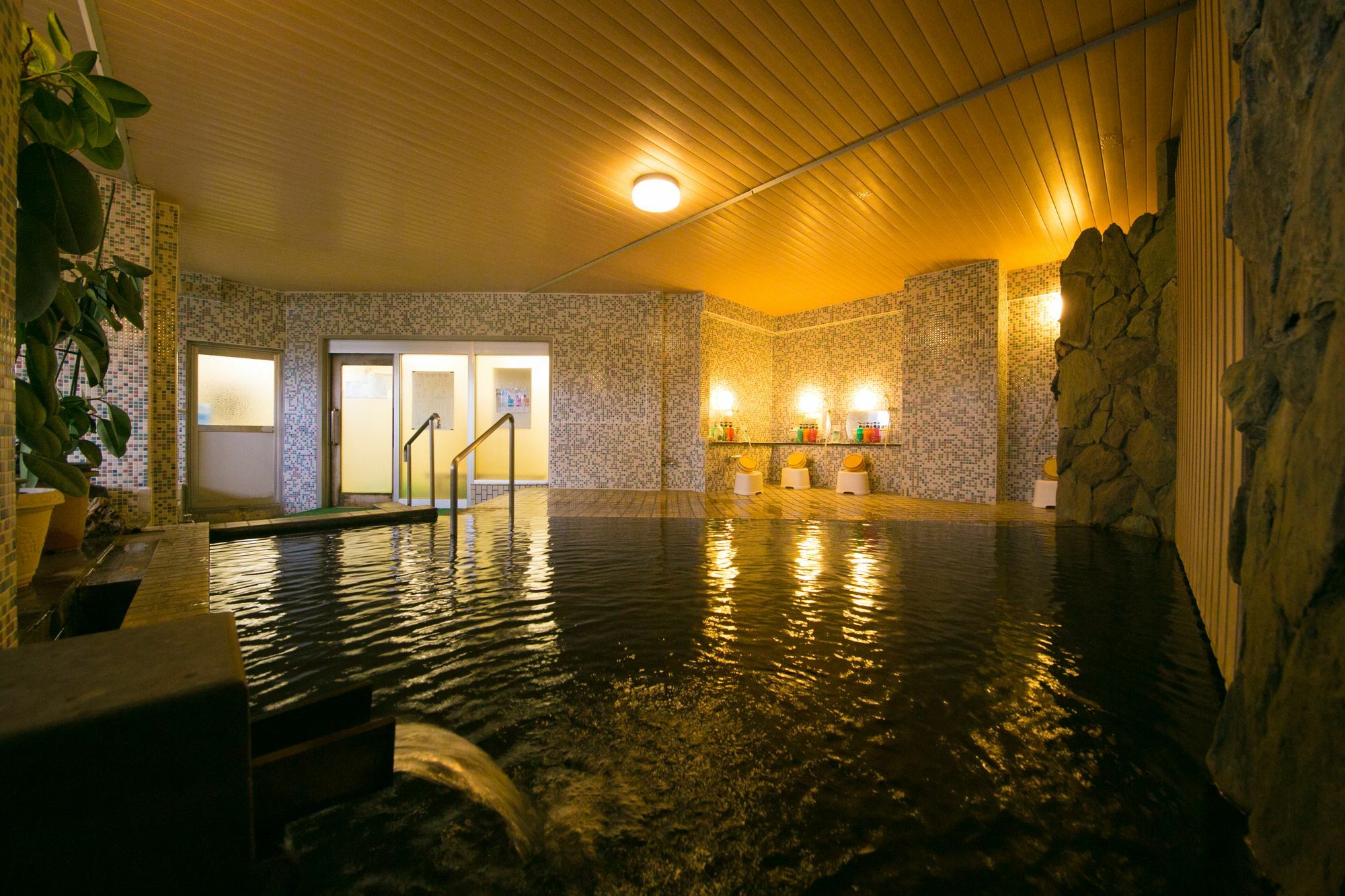 Hitoyoshi Onsen Nabeya Hotel Kültér fotó